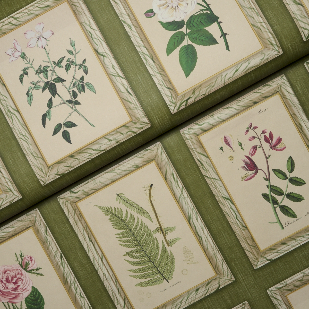 Garden's Trust_ ENGLISH GREEN