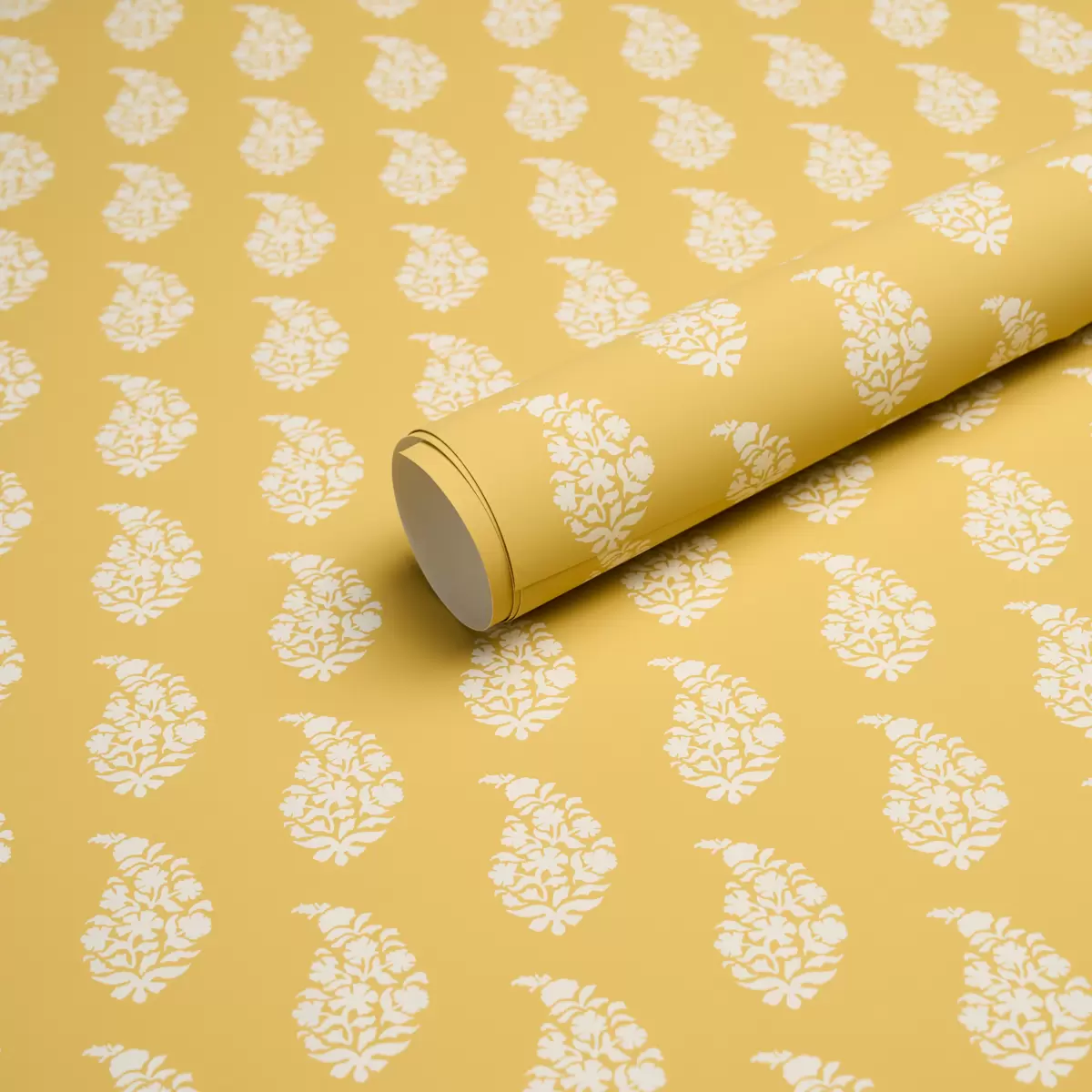 KAIA PAISLEY_ YELLOW