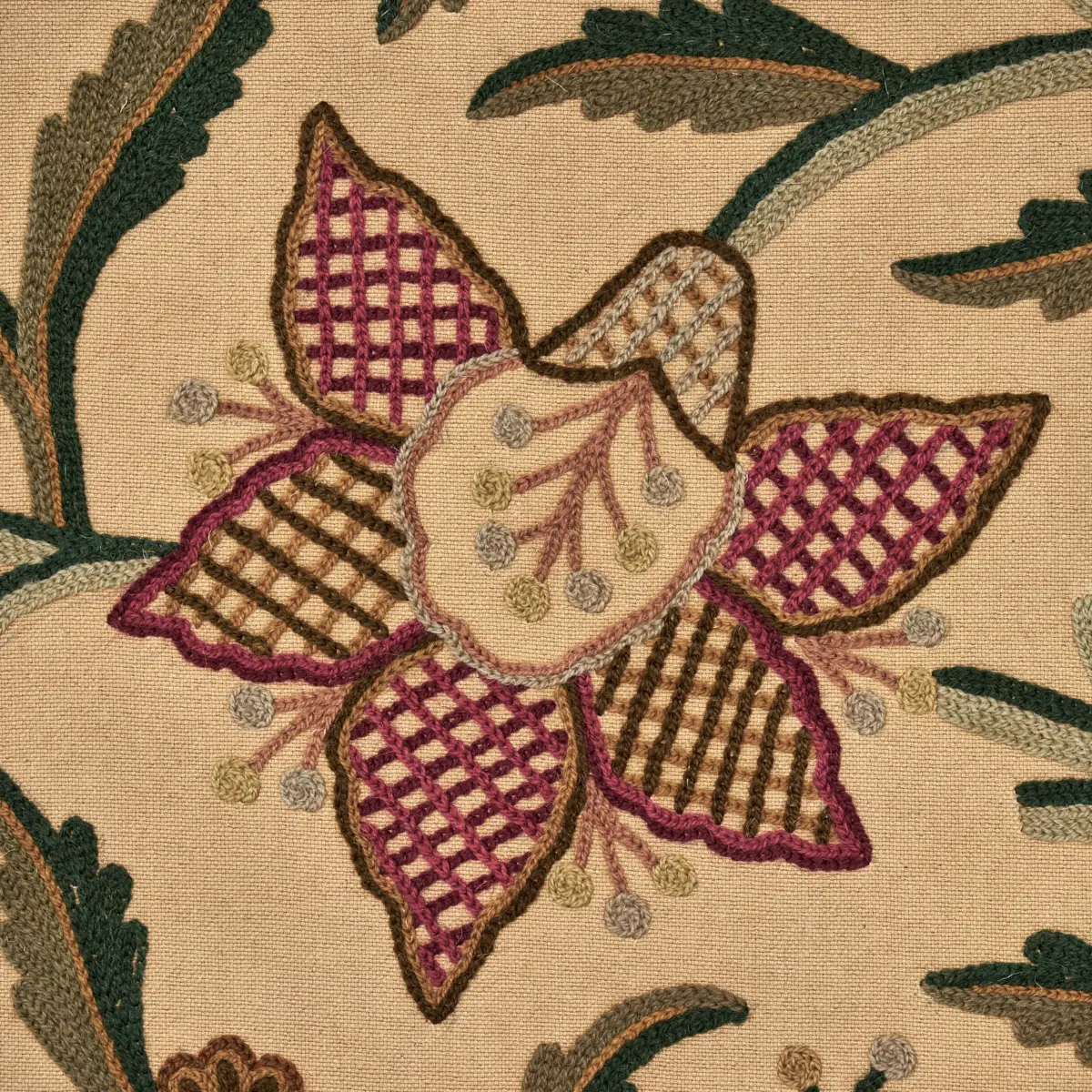 Somerset Crewel_ RED/GREEN