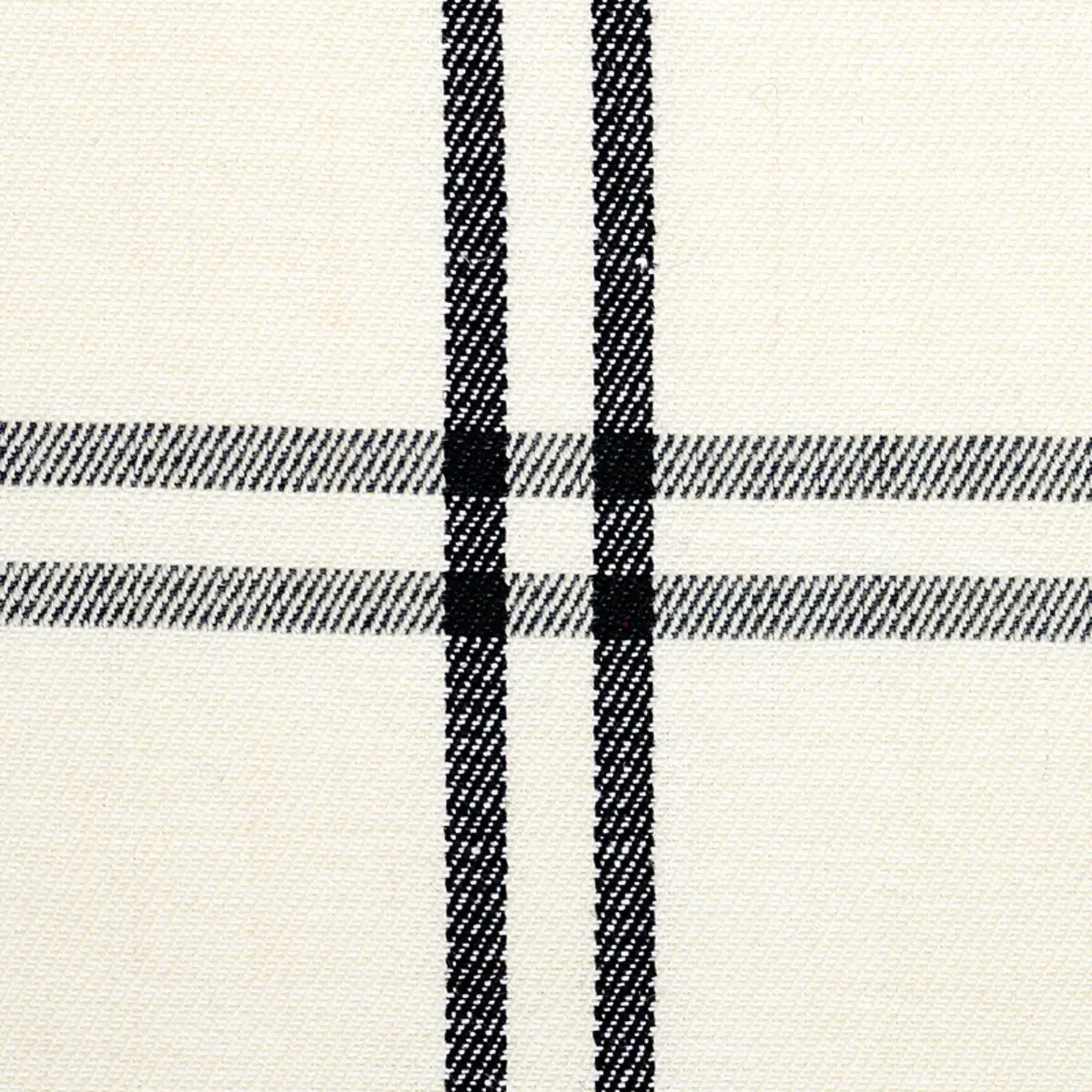 LUBERON PLAID_ BLACK