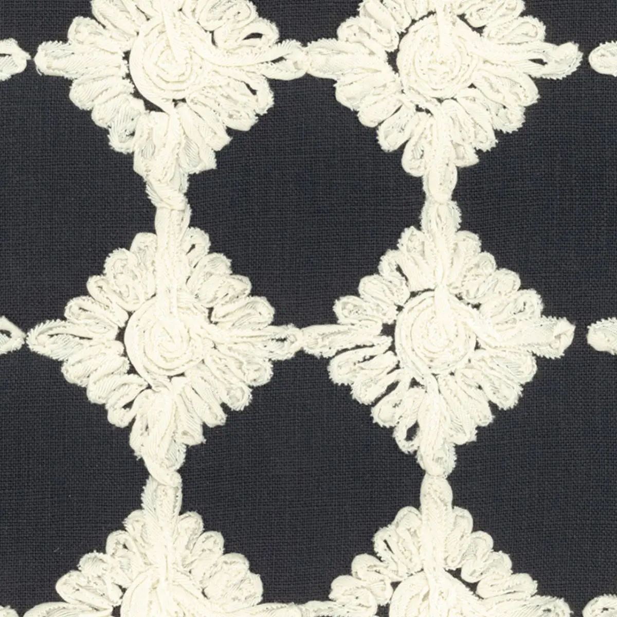 ROSETTE EMBROIDERY_ CHARCOAL