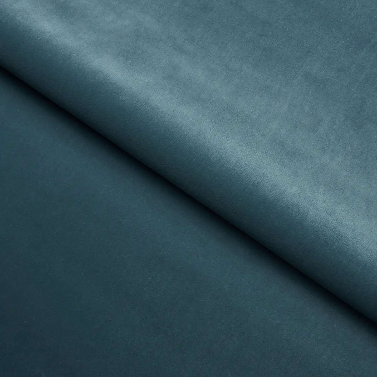 GAINSBOROUGH VELVET_ CERULEAN