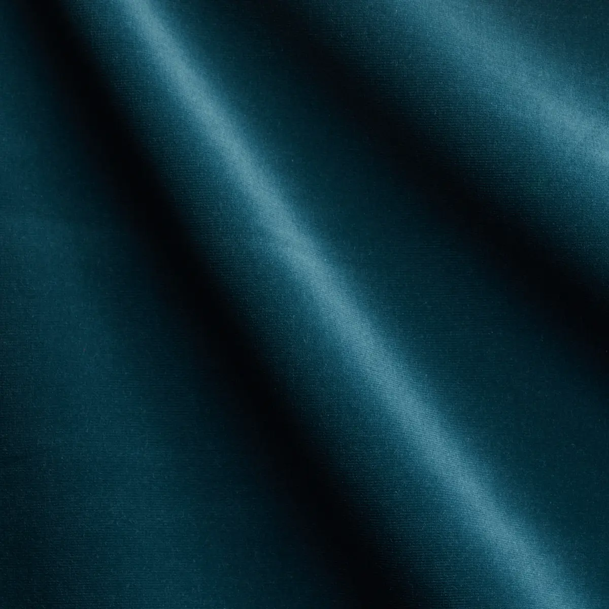GAINSBOROUGH VELVET_ PRUSSIAN