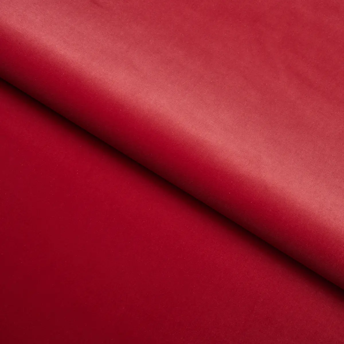 GAINSBOROUGH VELVET_ PEONY