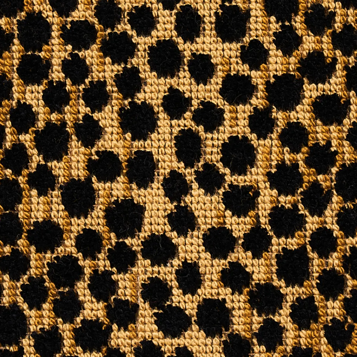 NAKURU LINEN VELVET_ LEOPARD