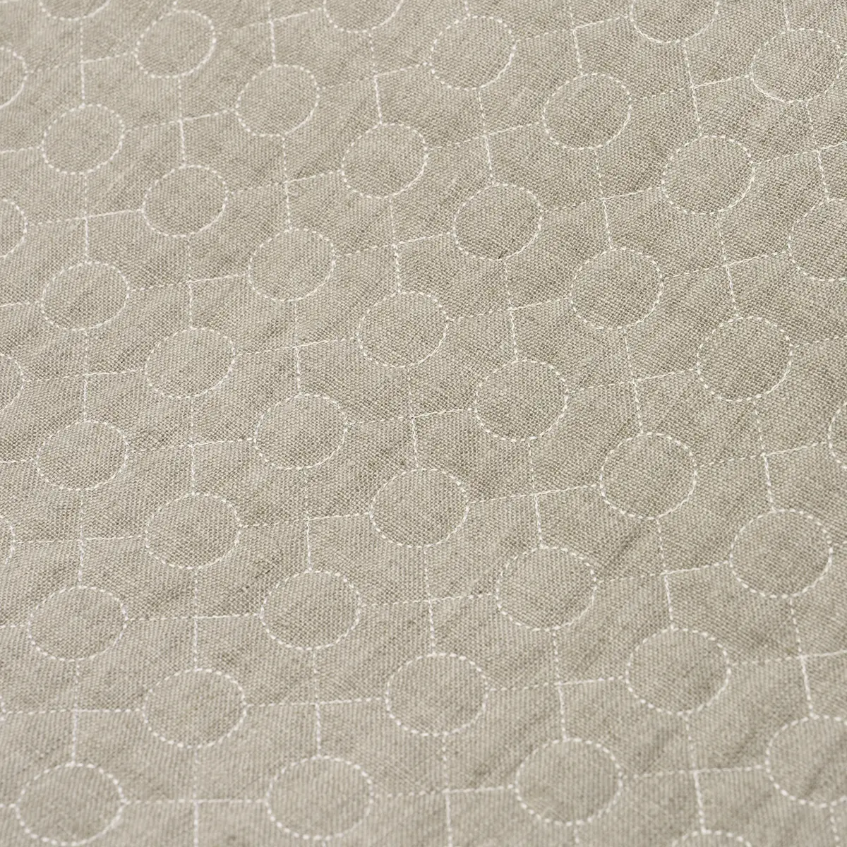 ARLES EMBROIDERY_ GREIGE