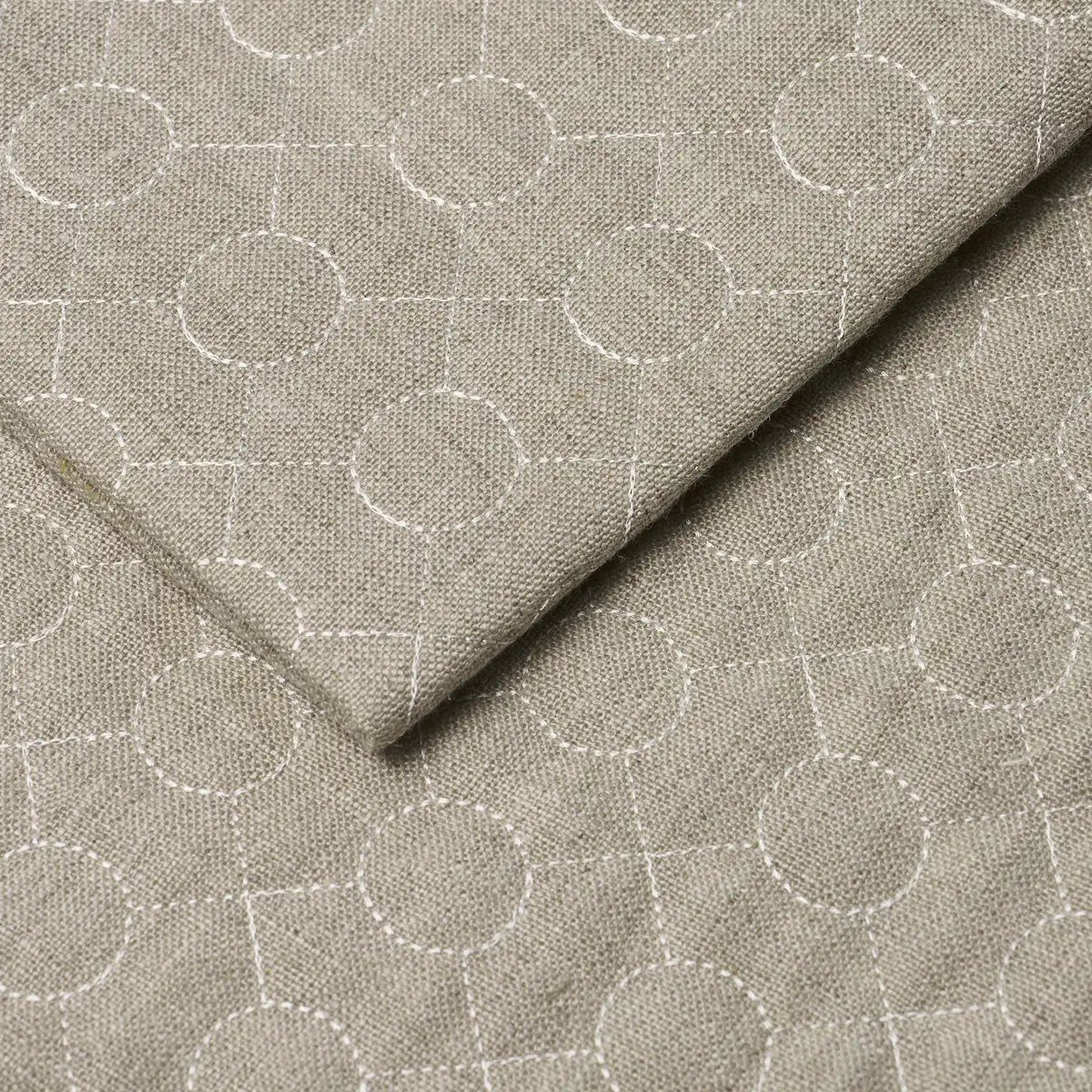 ARLES EMBROIDERY_ GREIGE