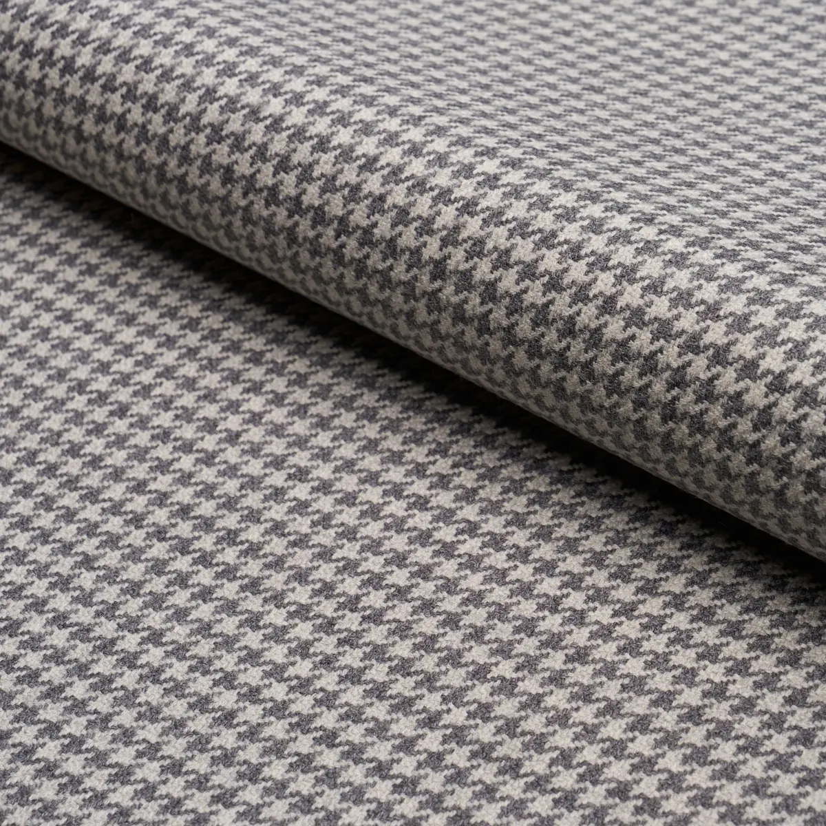 HUSTON WOOL HOUNDSTOOTH_ OXFORD GREY