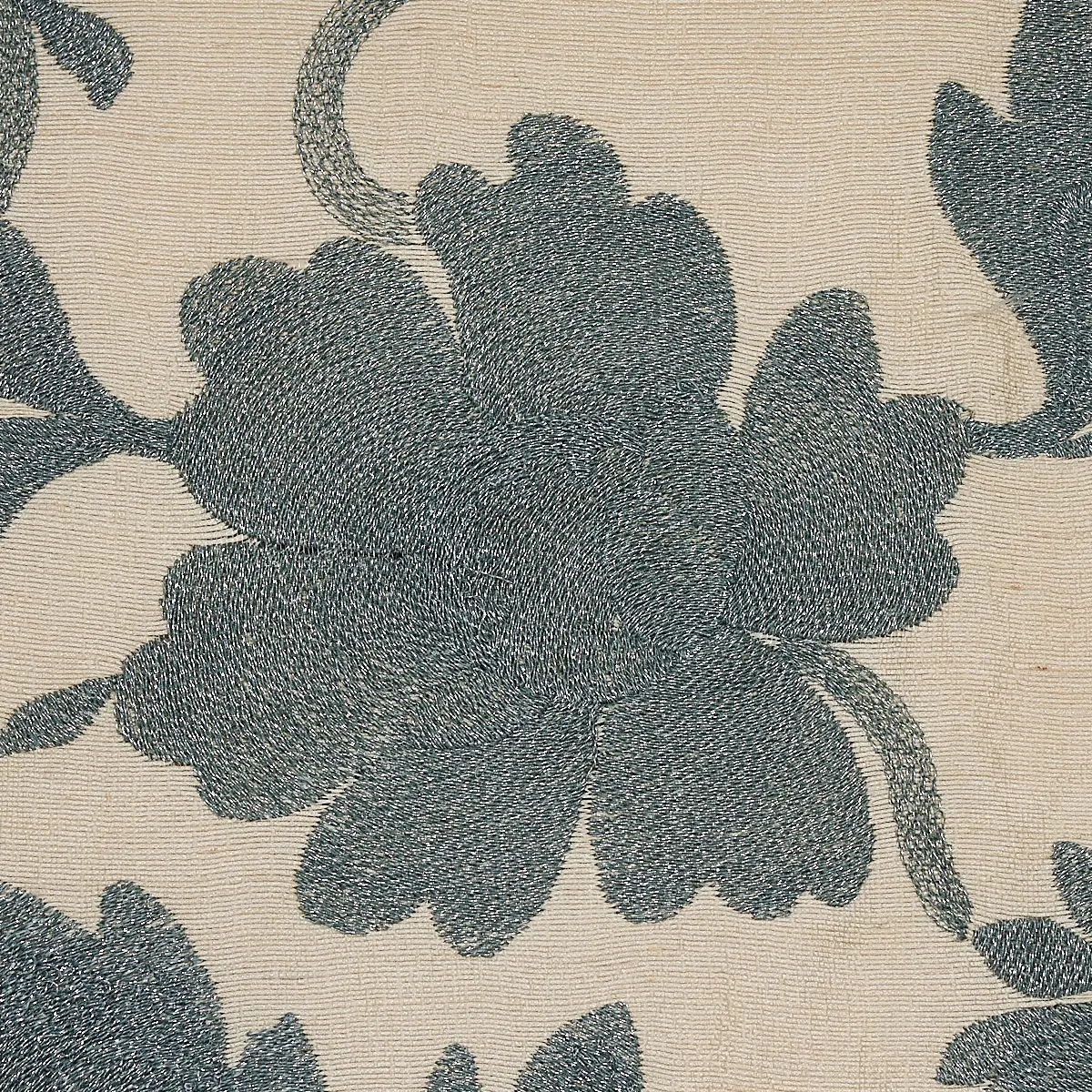 MOON GARDEN EMBROIDERY_ BLUE