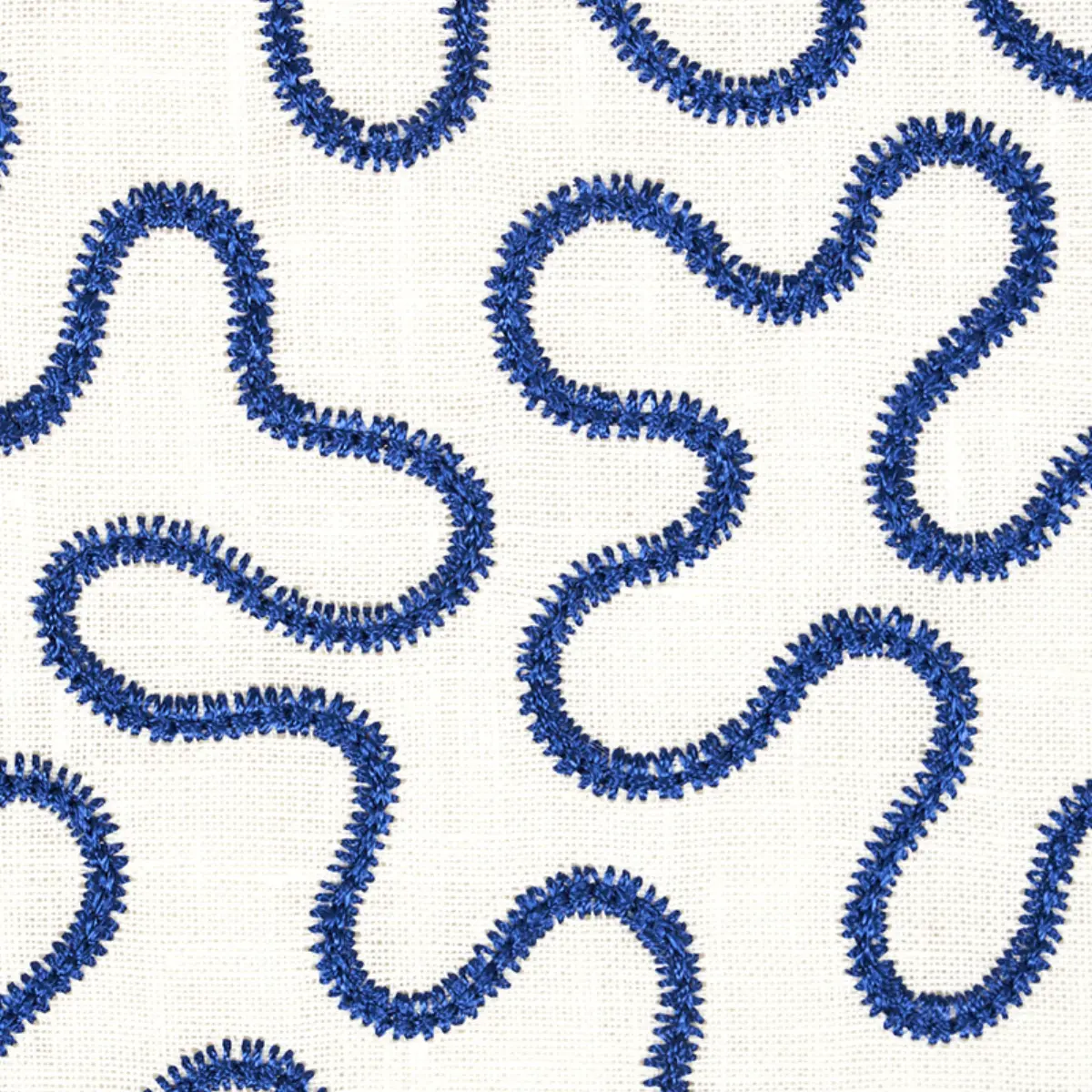 MEANDER EMBROIDERY_ BLUE ON IVORY