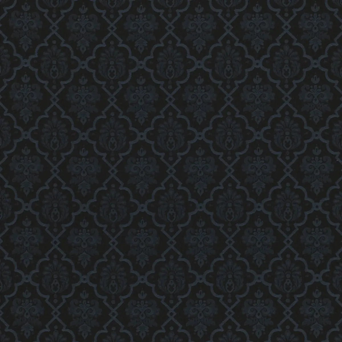 HEDGEROW TRELLIS INDOOR/OUTDOOR_ MIDNIGHT