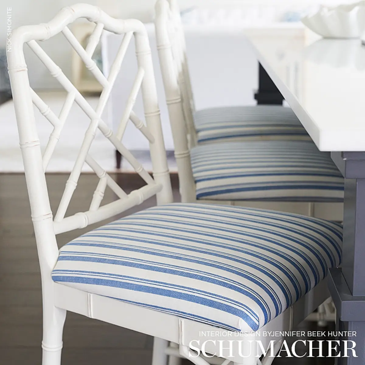 CAPRI_ NAVY/WHITE