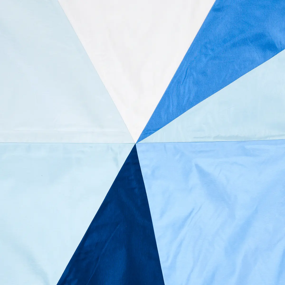 CUBIST SILK PANEL_ BLUE