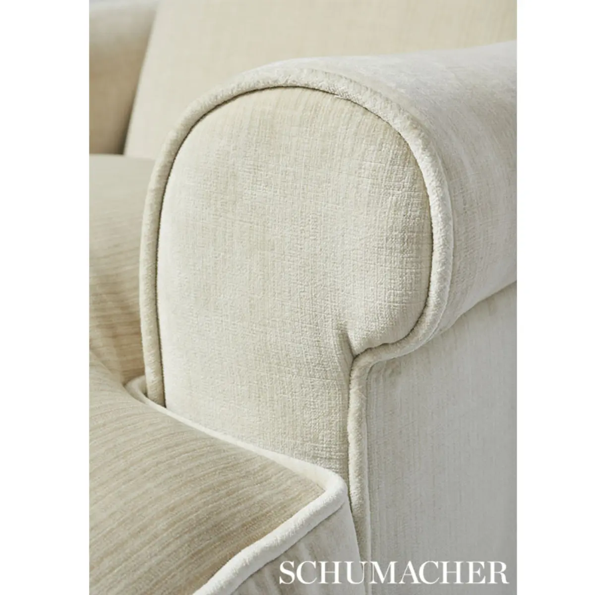 ANTIQUE STRIE VELVET_ OYSTER