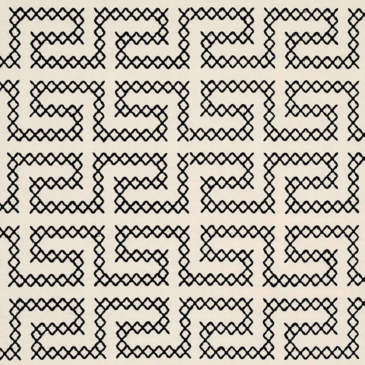 A MAZE EMBROIDERY_ BLACK ON IVORY