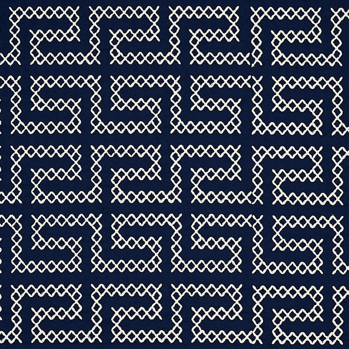 A MAZE EMBROIDERY_ NAVY