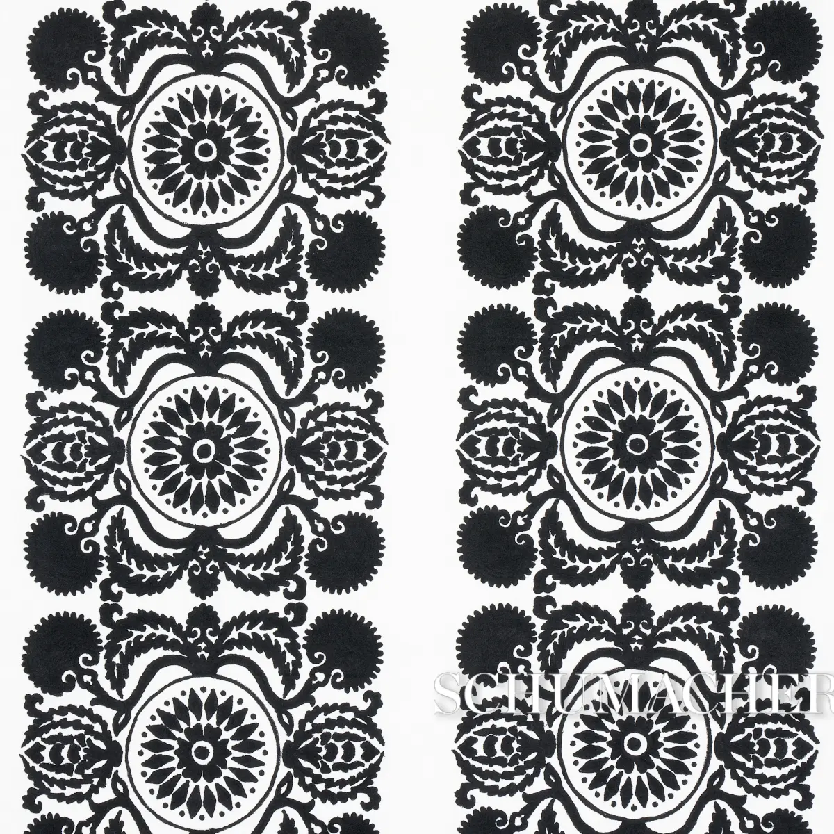 CASTANET EMBROIDERY_ BLACK