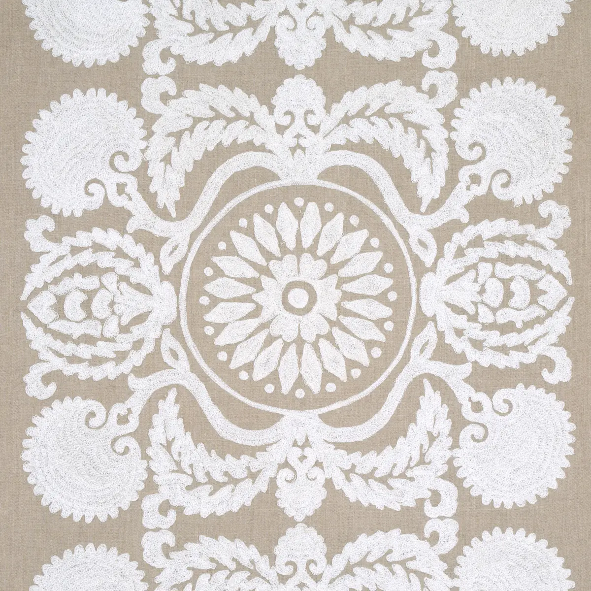 CASTANET EMBROIDERY_ NATURAL