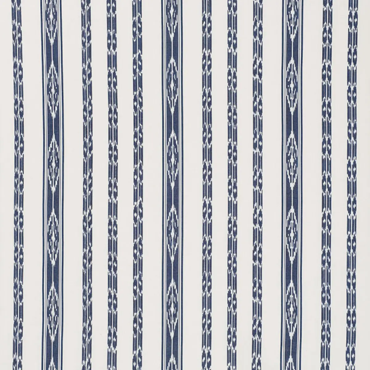 MARIAM IKAT_ NAVY