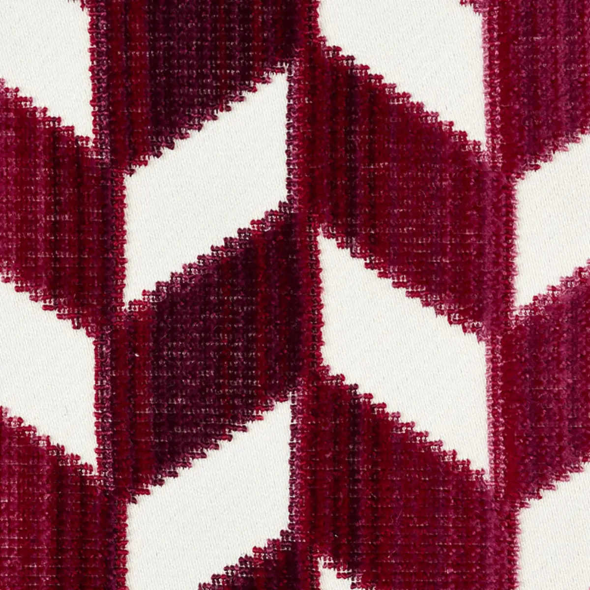 CHEVRON STRIÉ VELVET_ GARNET