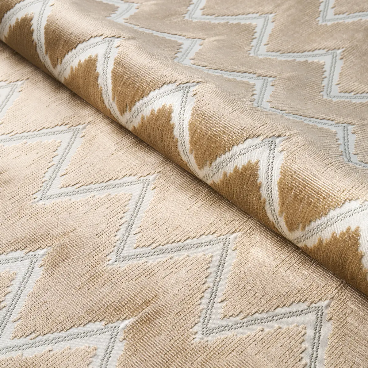 CHEVRON VELVET_ GOLD