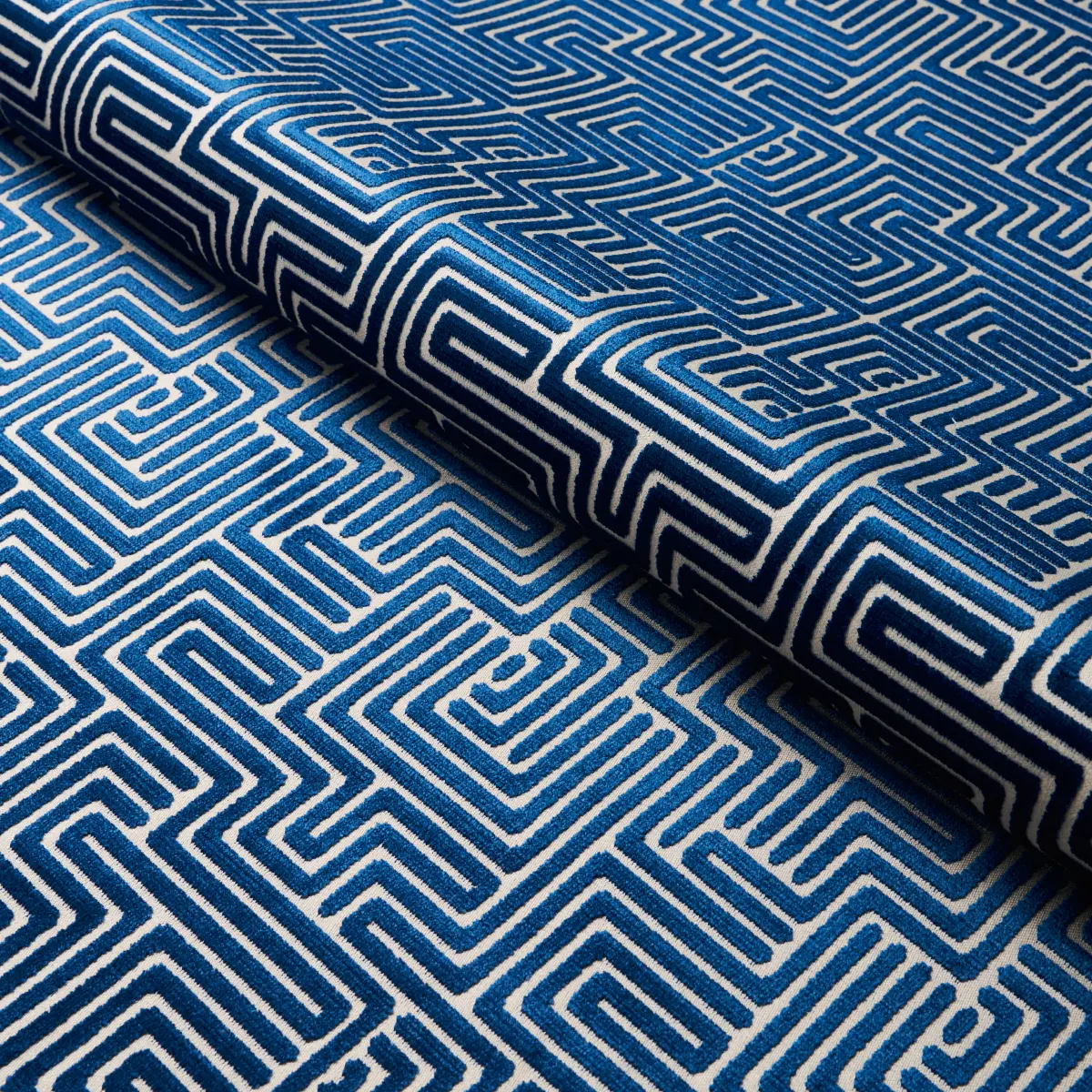 LISBOA VELVET_ MIDNIGHT BLUE