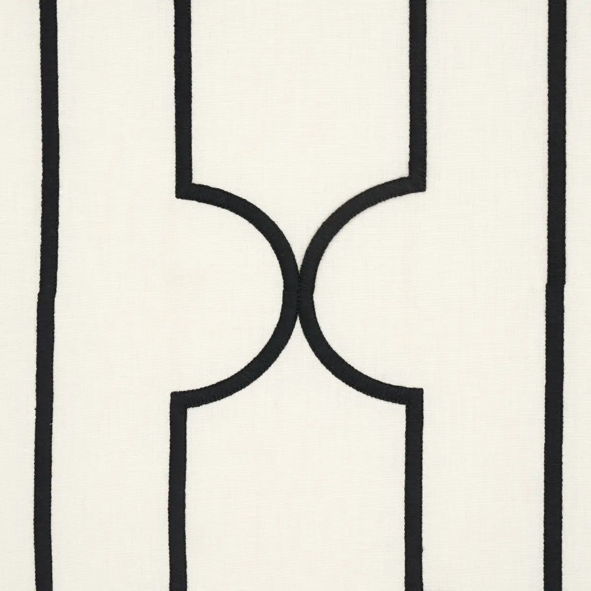 LIMITLESS LATTICE_ BLACK & WHITE
