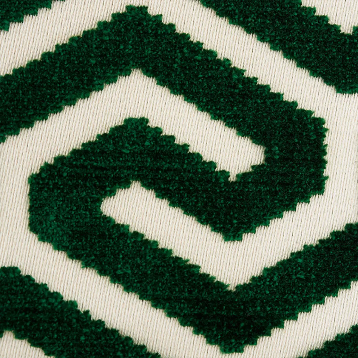 MING FRET VELVET_ EMERALD