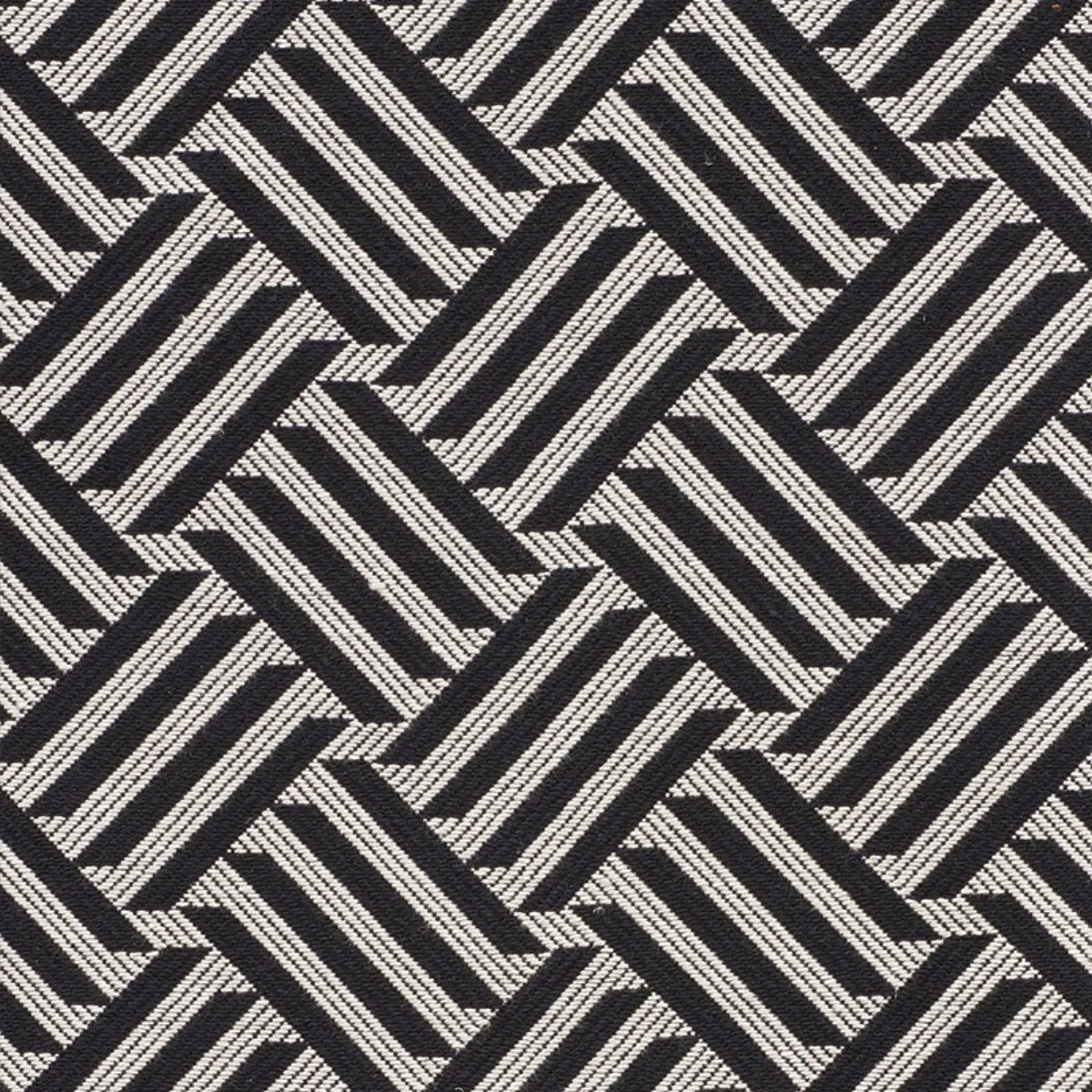 CROSS HATCH_ BLACK