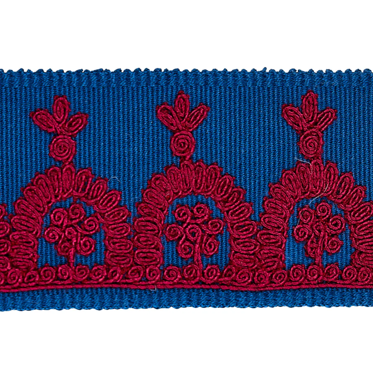 Noelia Embroidered Tape_ RED ON BLUE