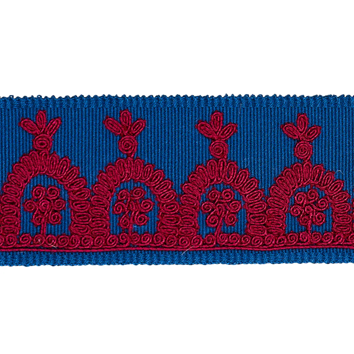 Noelia Embroidered Tape_ RED ON BLUE