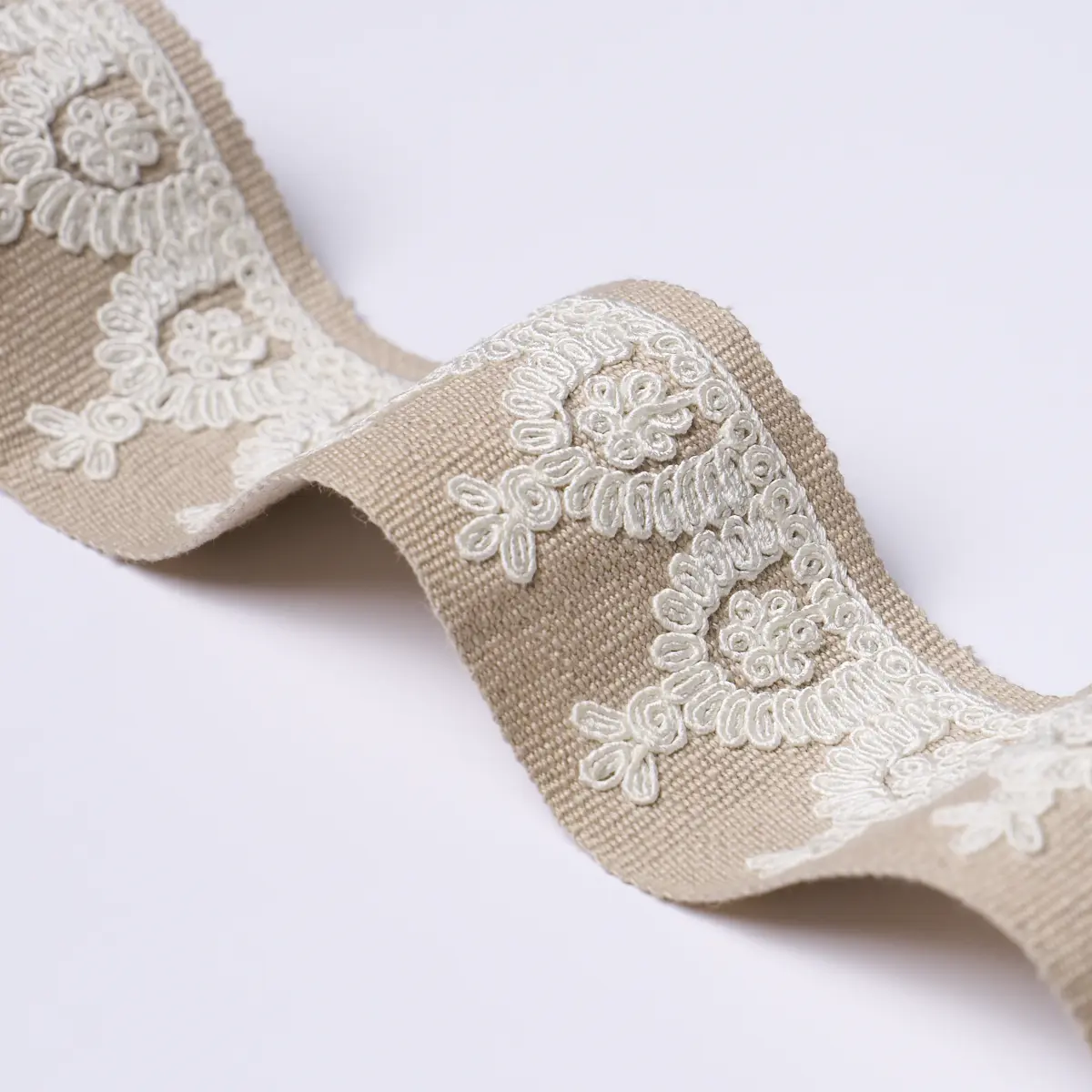 NOELIA EMBROIDERED TAPE_ NATURAL