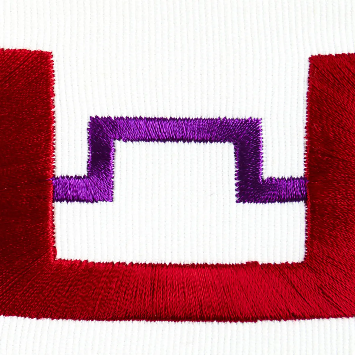 TURRET TAPE_ GARNET