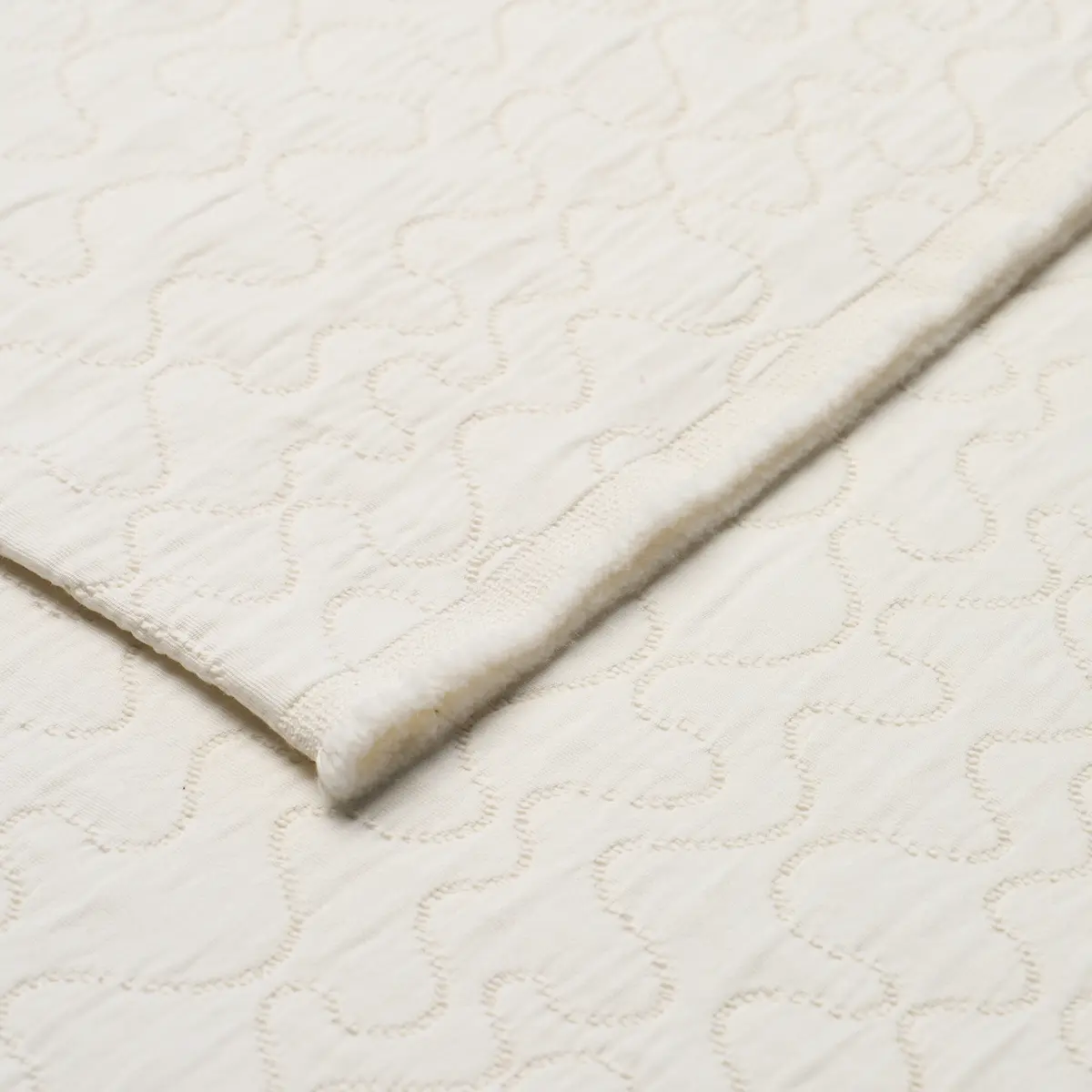 LA BELLE MATELASSÉ_ IVORY