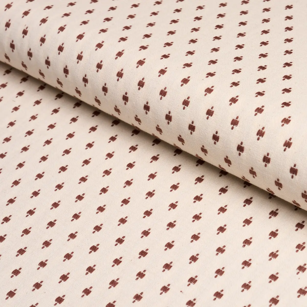 BARLOW_ LIGHT BROWN ON IVORY