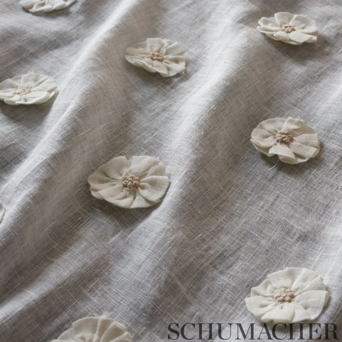BUTTON FLOWER SHEER_ IVORY