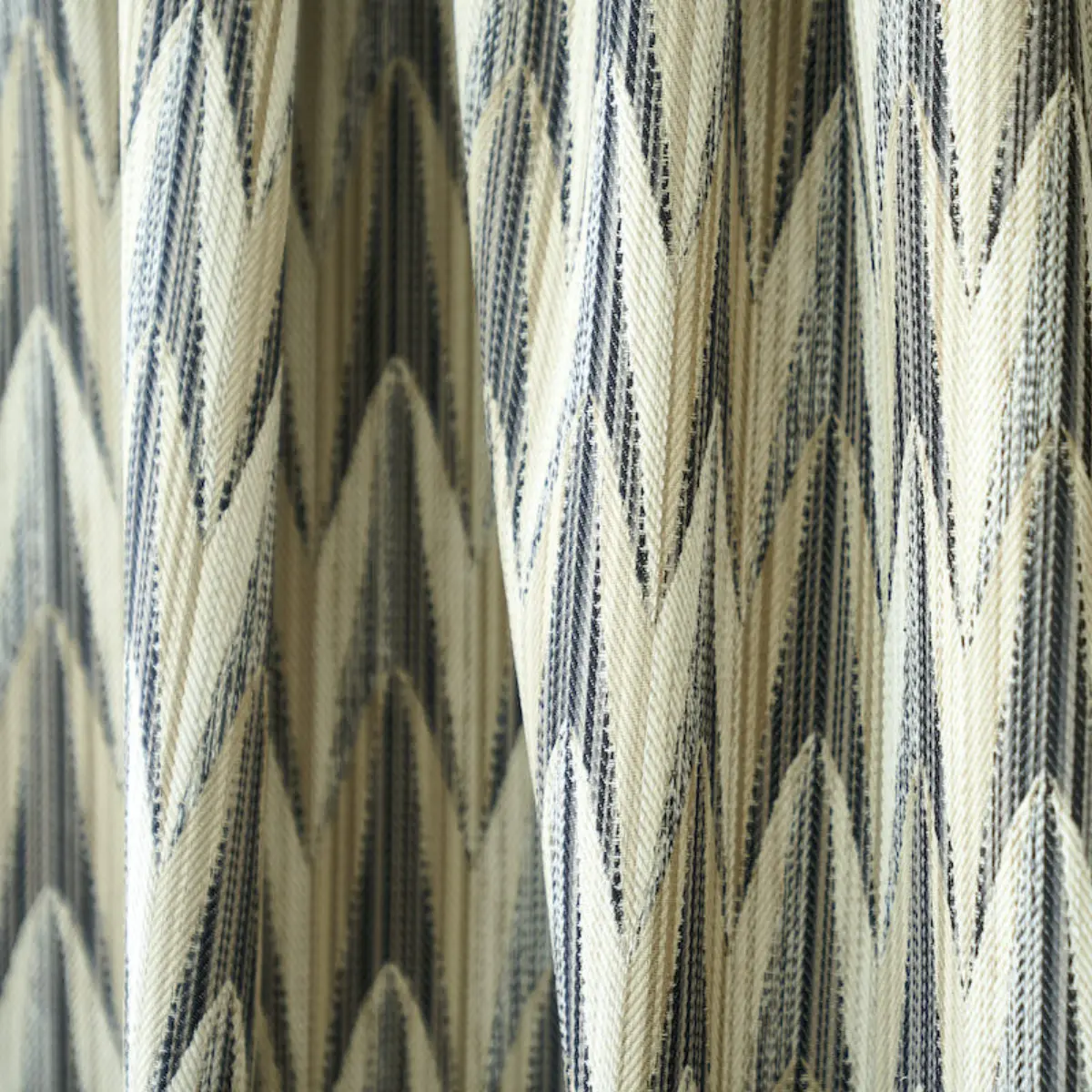 VERDANT INDOOR/OUTDOOR_ NEUTRAL