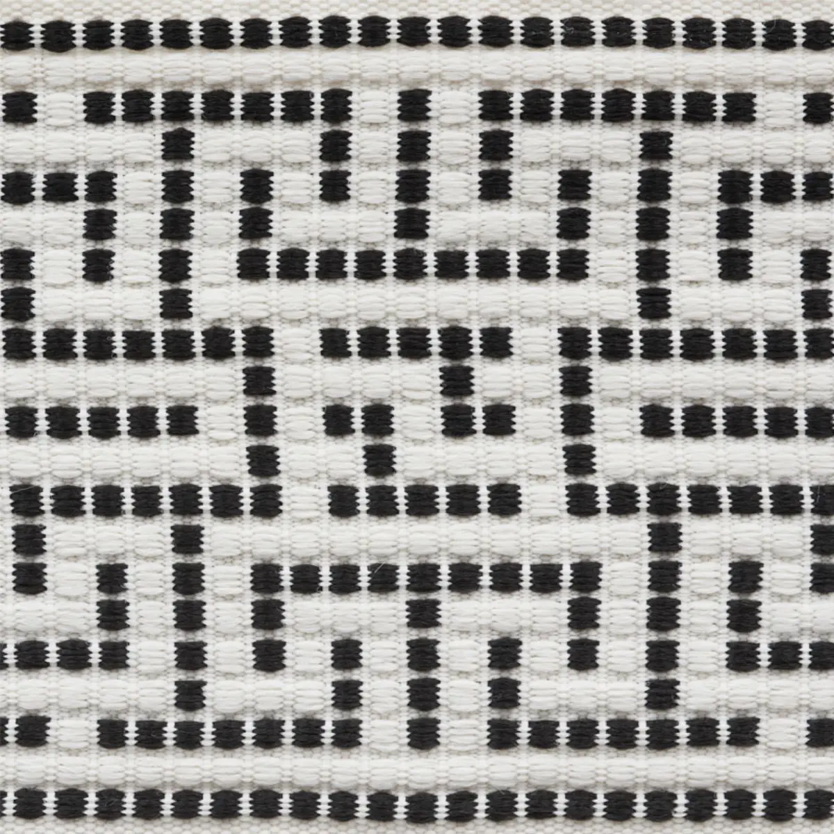 MAZE TAPE INDOOR/OUTDOOR_ BLACK