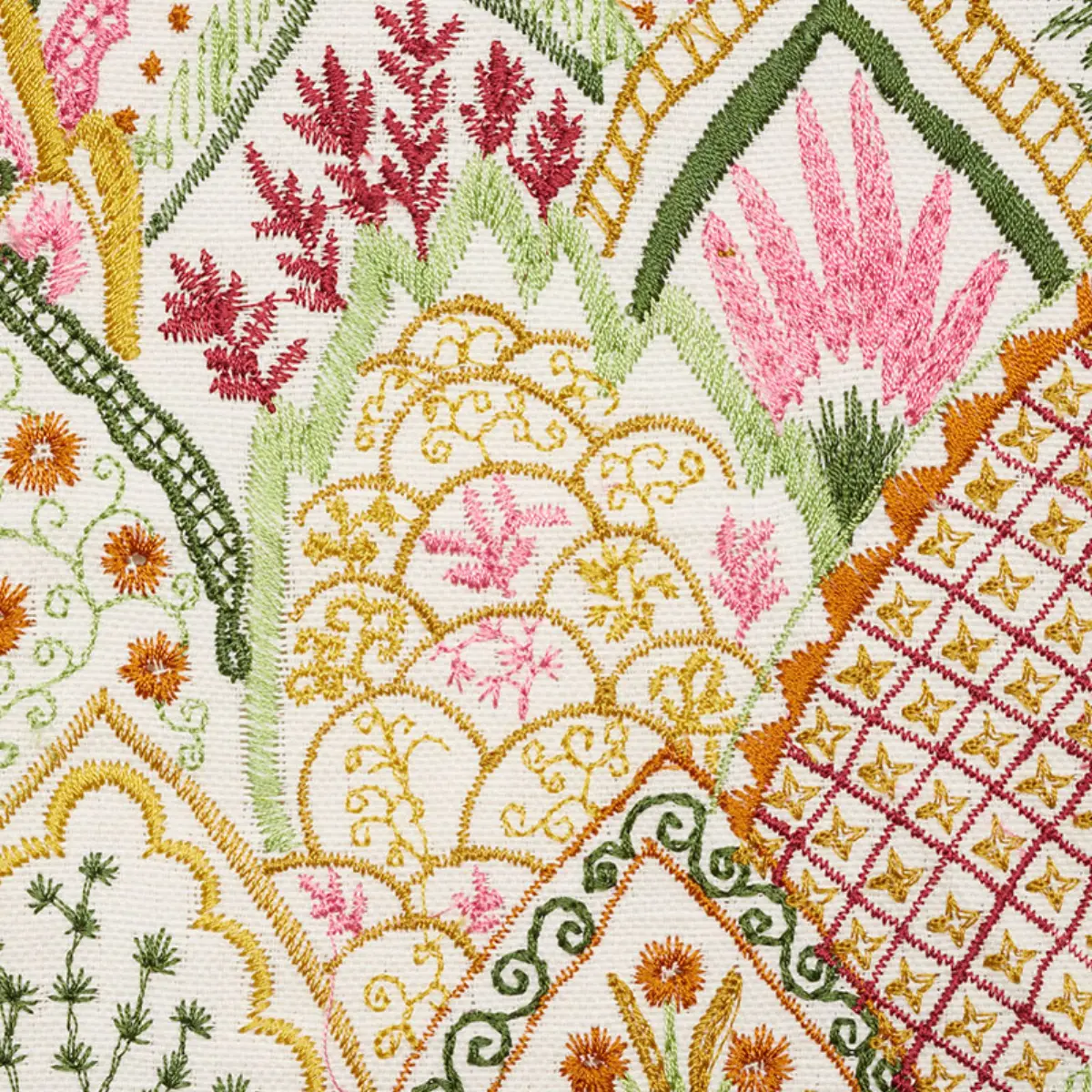 ALBIZIA EMBROIDERY_ PINK & LEAF