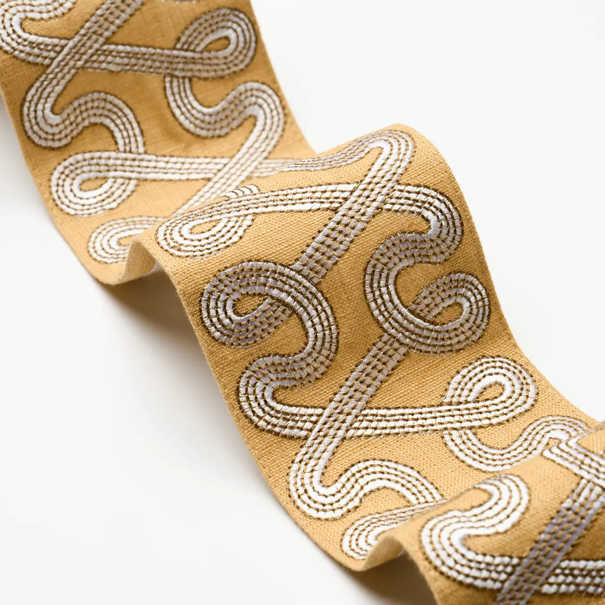 FREEFORM EMBROIDERED TAPE_ MAIZE
