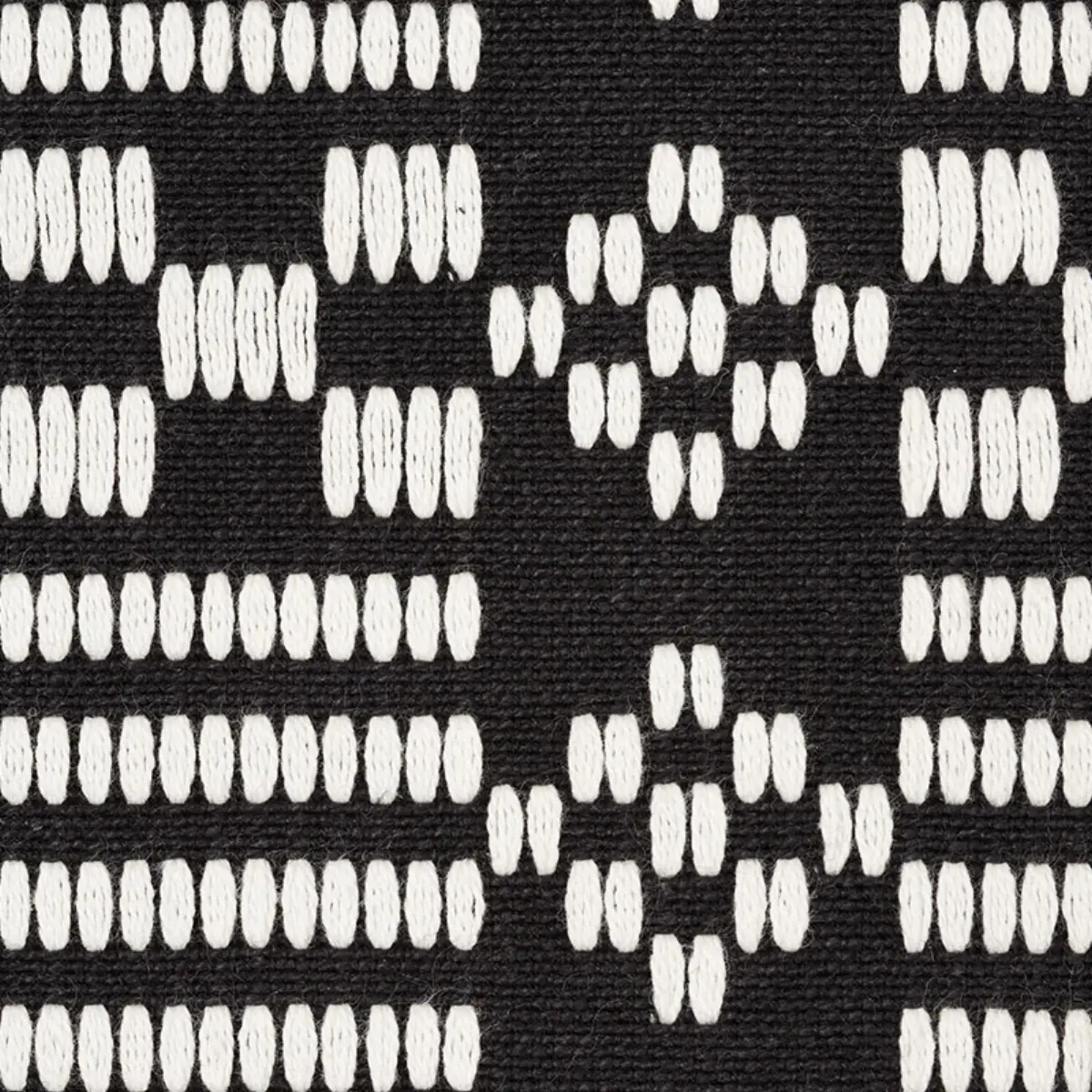 WILSON EMBROIDERY_ BLACK