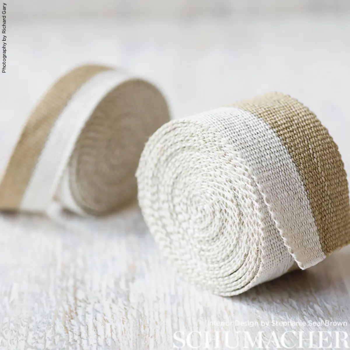 MODERN NEUTRAL III MEDIUM TAPE_ WHITE & GOLD