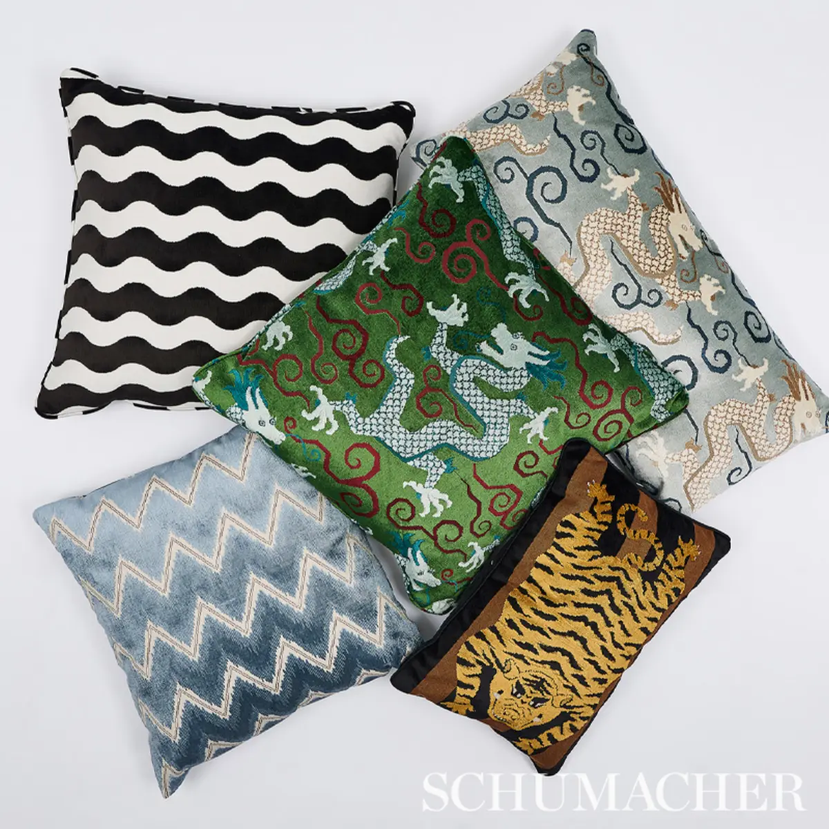 Jokhang Tiger Velvet_ BROWN & BLACK
