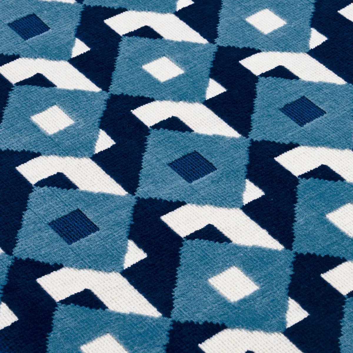 DAZZLE SHIP VELVET_ AZURE