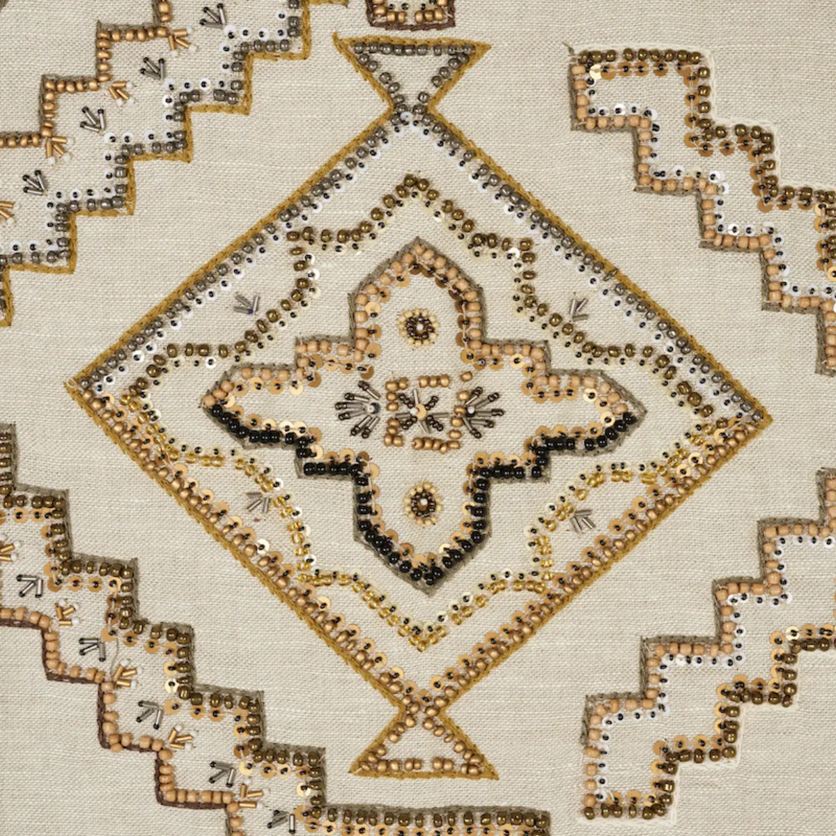 EZMA EMBROIDERY_ NEUTRAL