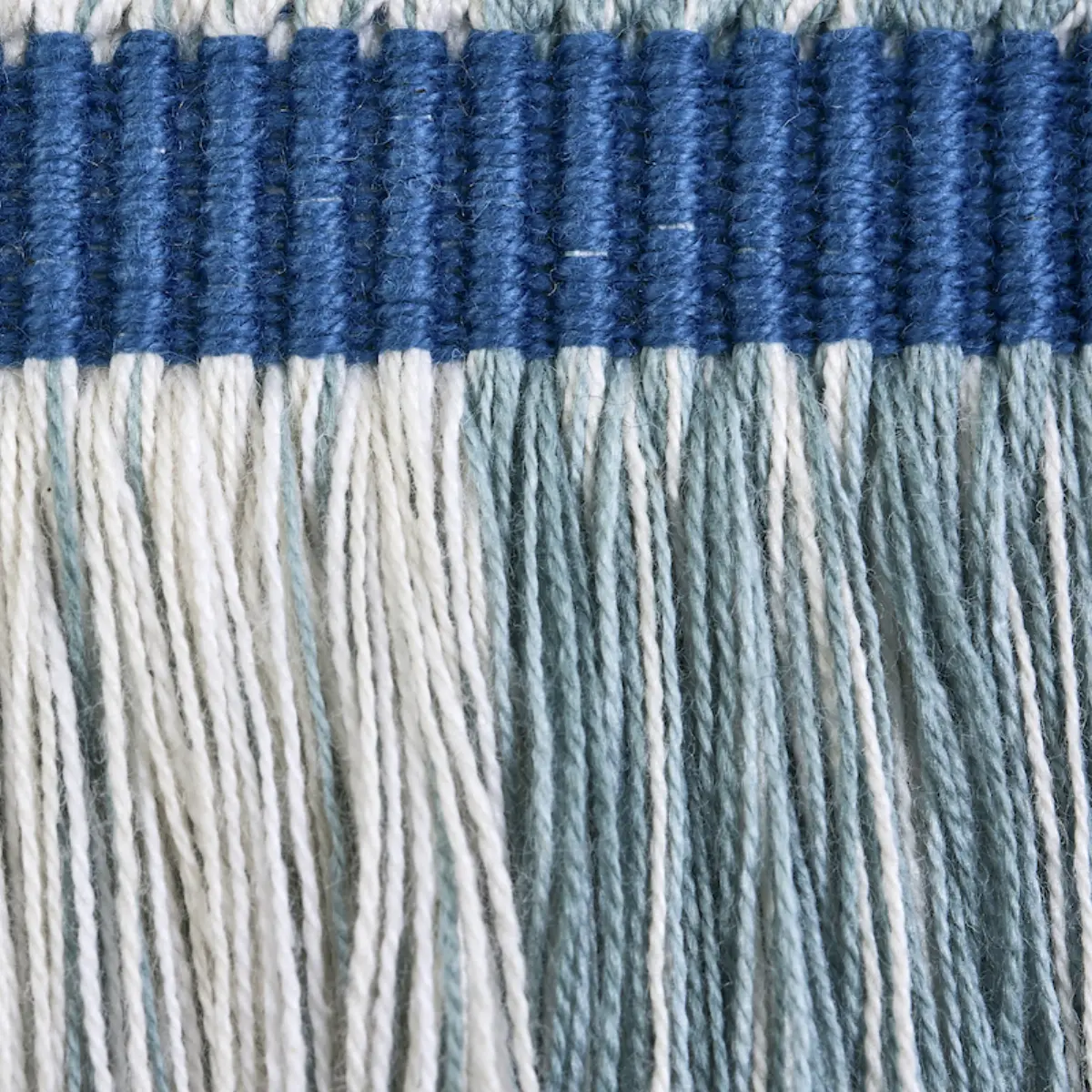 CALCADA FRINGE_ MINERAL