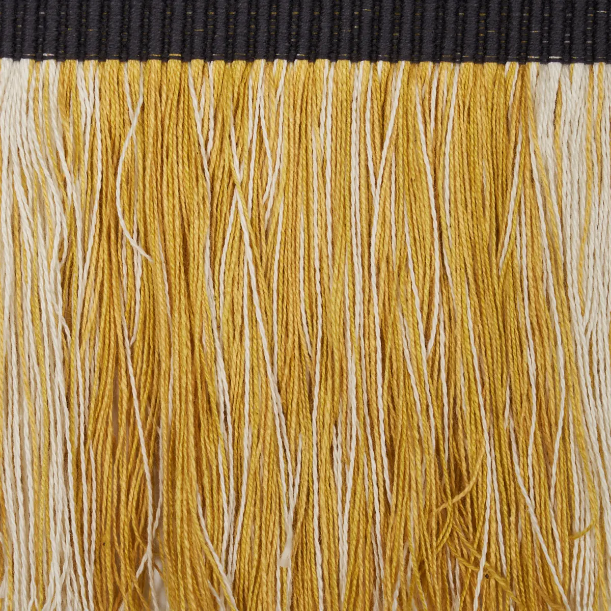 CALCADA FRINGE_ MAIZE