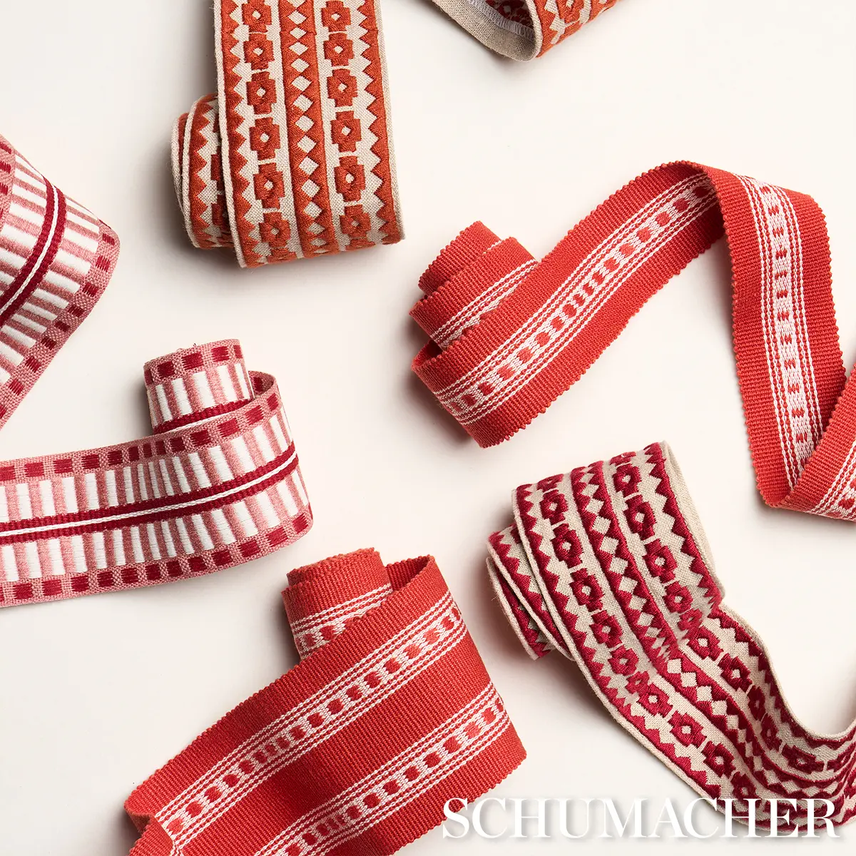 LUBECK TAPE_ RED