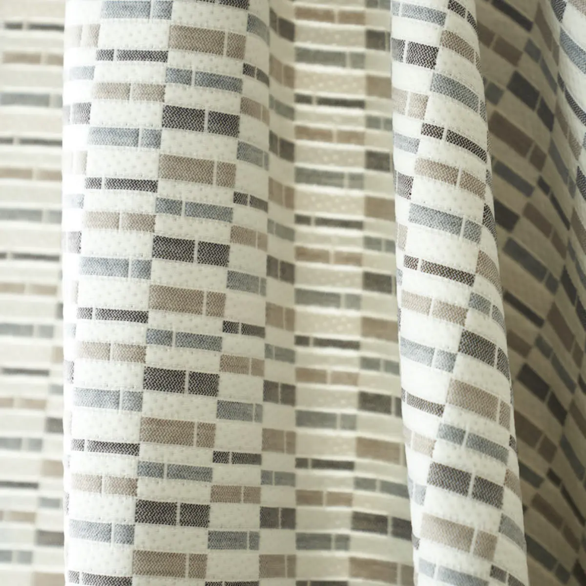 ASHCROFT MATELASSÉ INDOOR/OUTDOOR_ NEUTRAL