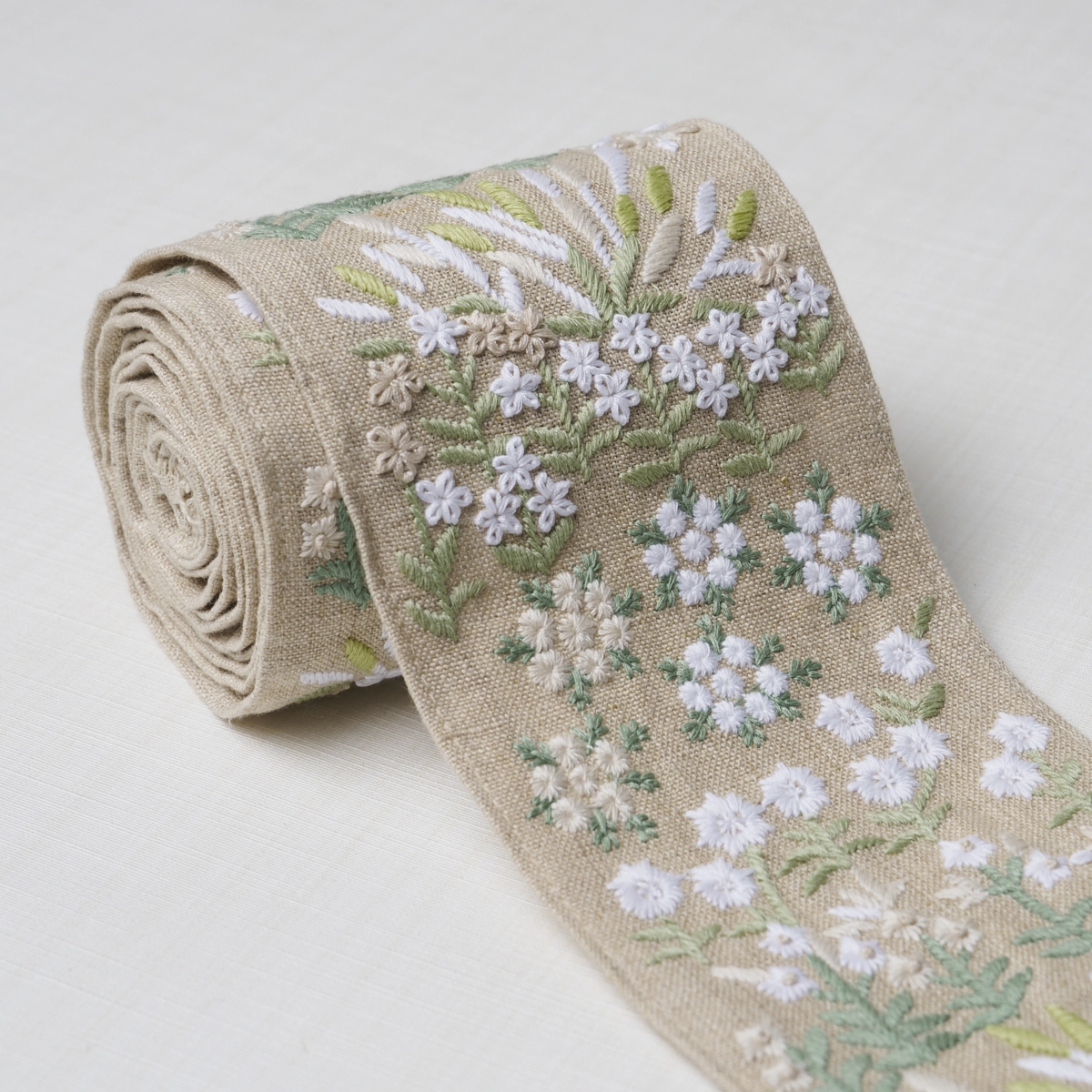 LULA EMBROIDERED TAPE_ GREEN